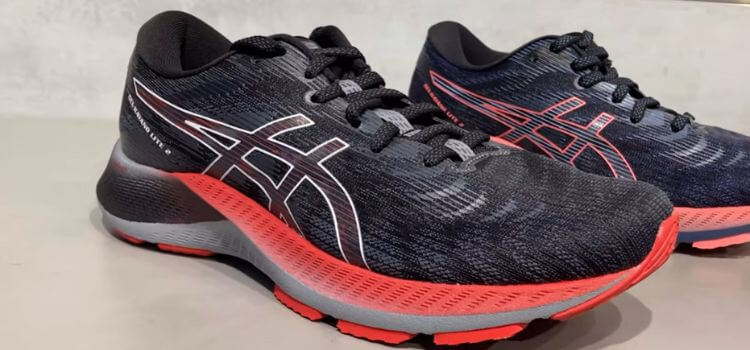 ASICS GEL-Kayano 28